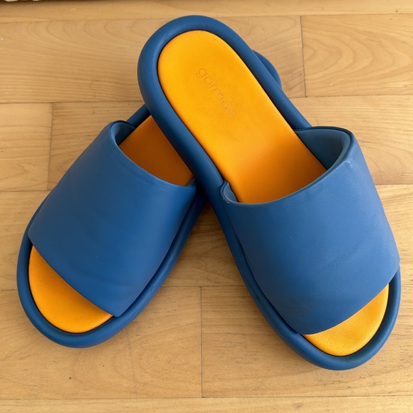 Gorman comfy, padded, fun, colourful, chunky slides. Size 10 - Picture 2 of 6